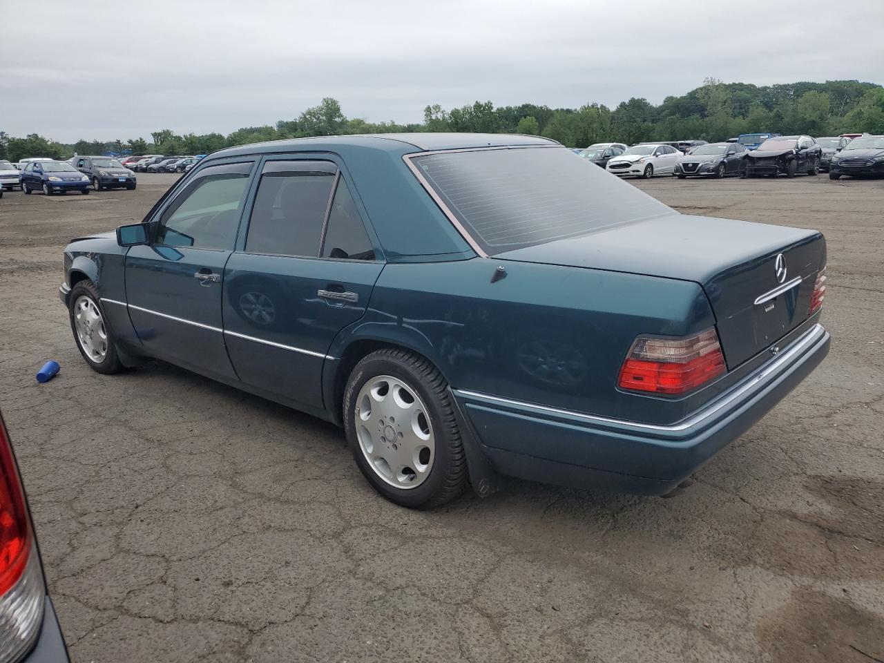 1995 Mercedes-Benz E 420 Base - Фото 2