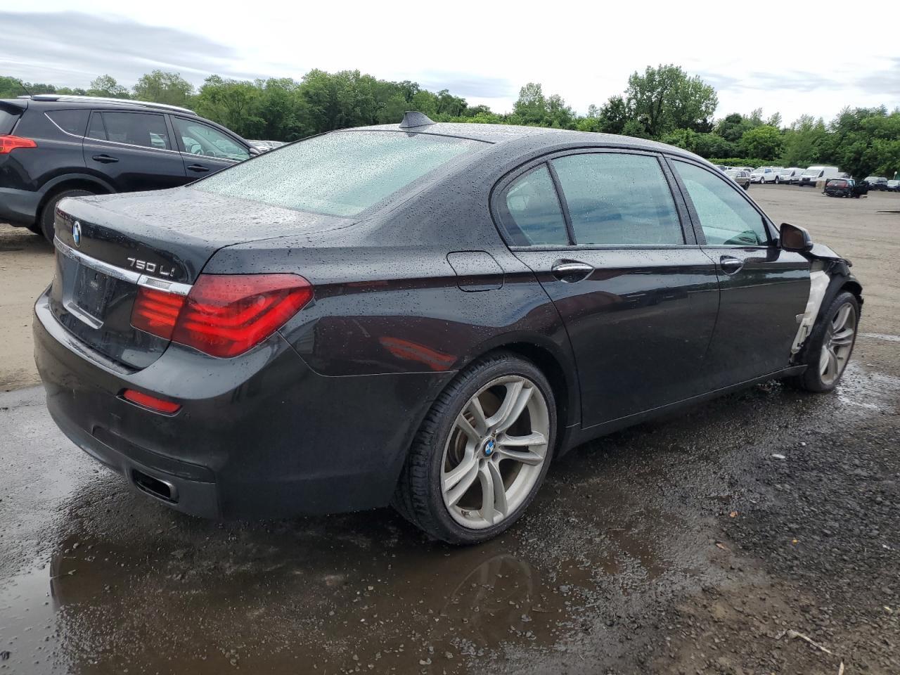 2013 BMW 750 Lxi - Фото 3