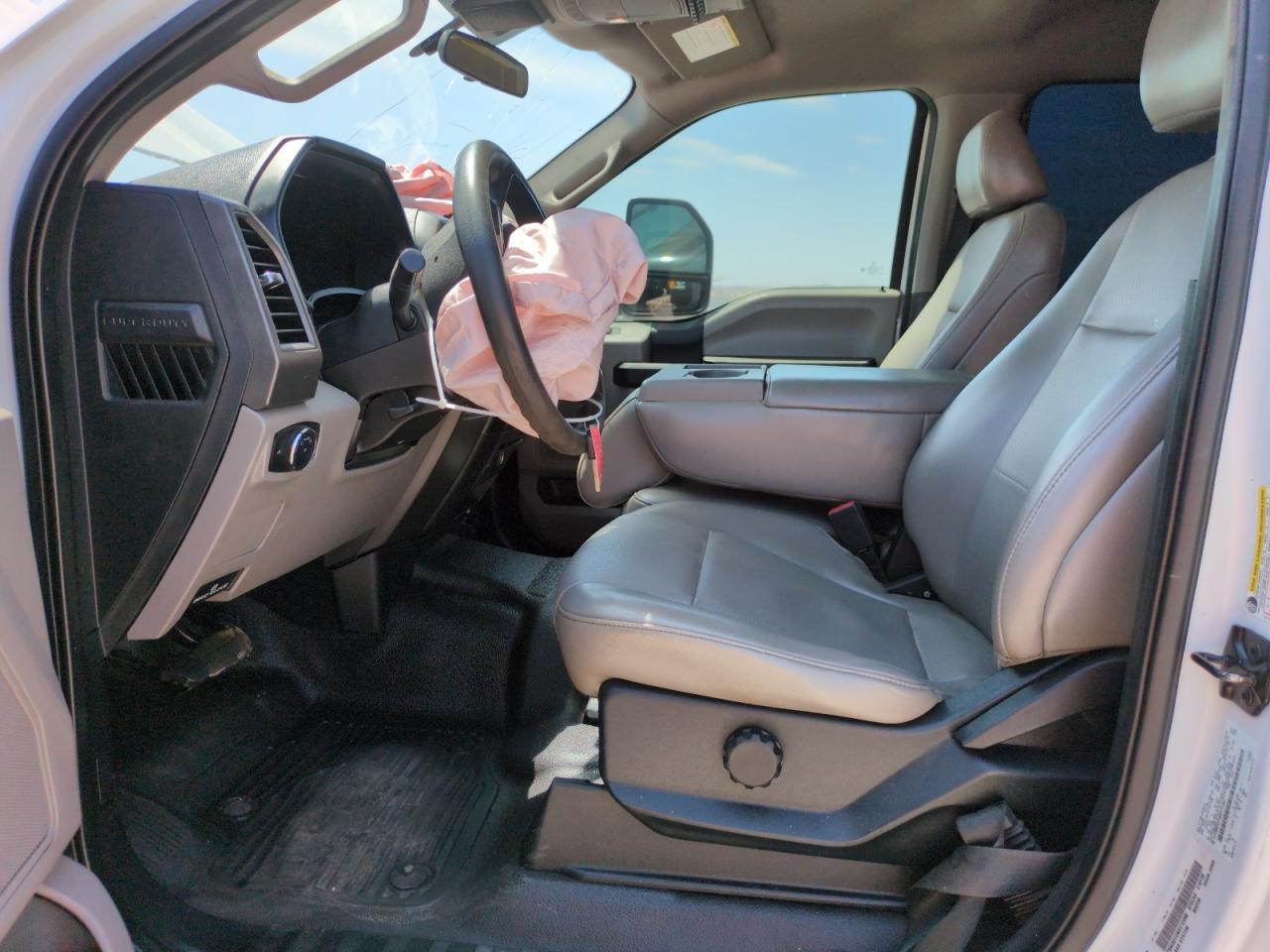 2021 Ford F350 Super Duty - Фото 7