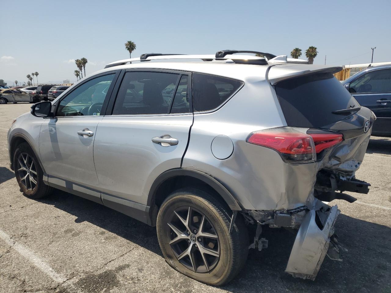 2016 Toyota Rav4 Se - Image 2