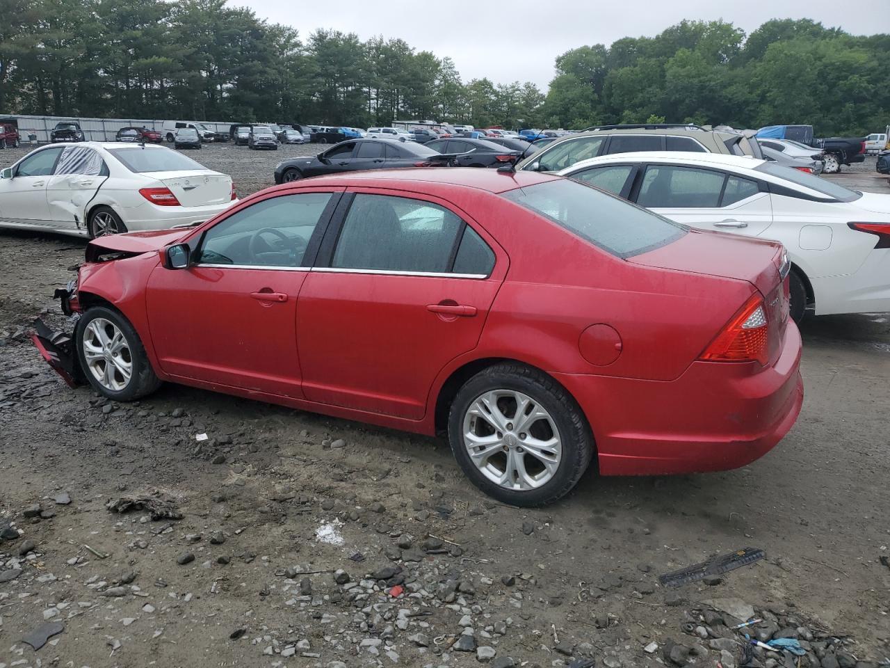 2012 Ford Fusion Se - Image 2