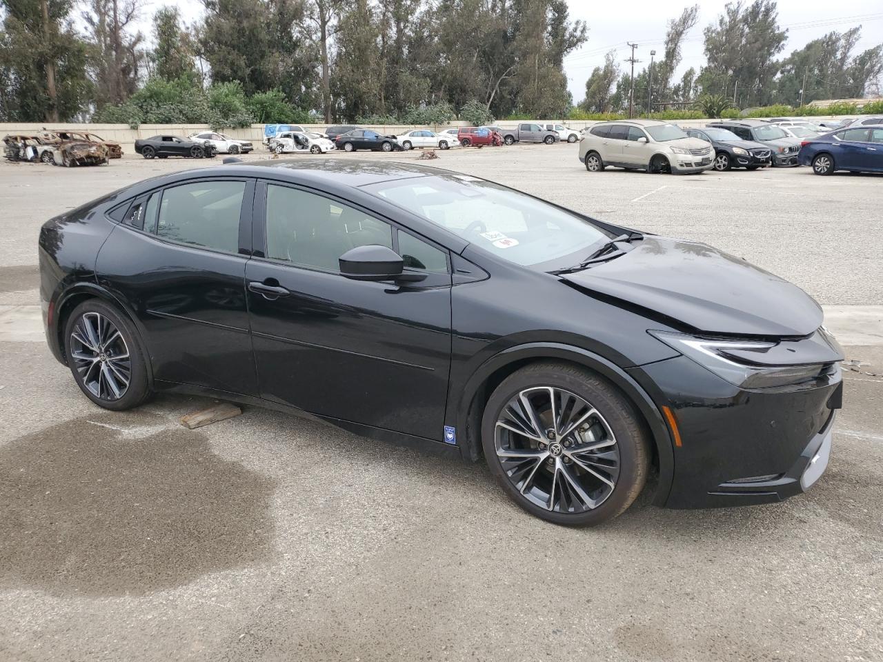 2024 Toyota Prius Le - Фото 4