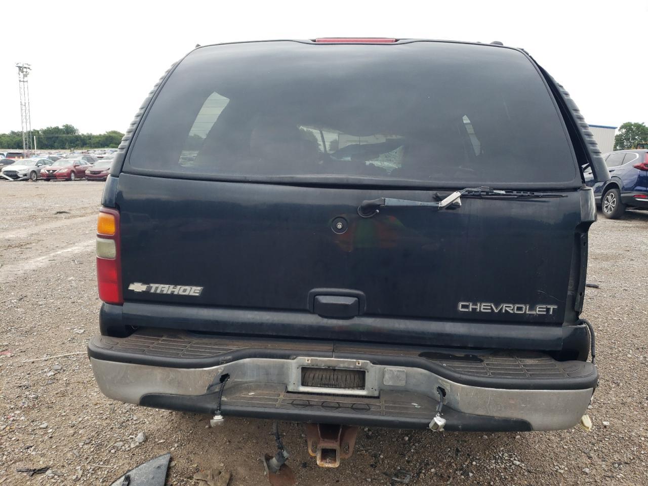 2002 Chevrolet Tahoe - Фото 6