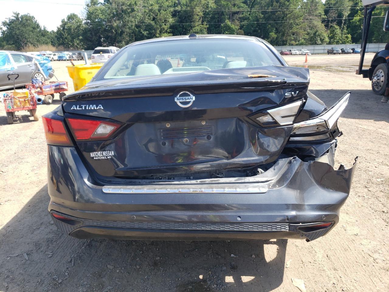 2021 Niss Altima Sv - Фото 6