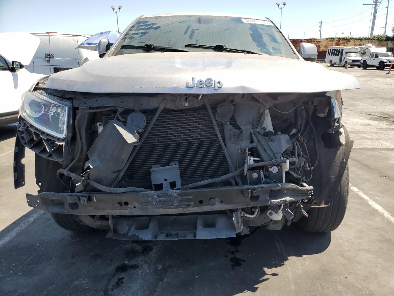 2014 Jeep Grand Cherokee Laredo - Фото 5