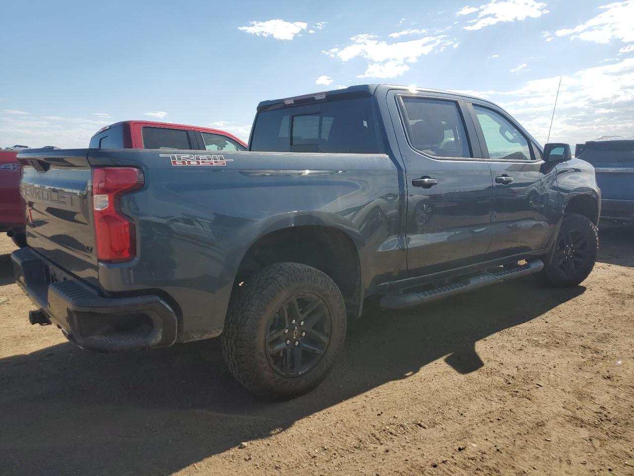 2021 Chevrolet Silverado K1500 Lt Trail Boss K1500 Lt Trail Boss - Image 3