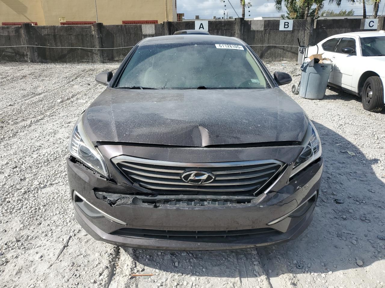 2017 Hyundai Sonata Se - Image 5