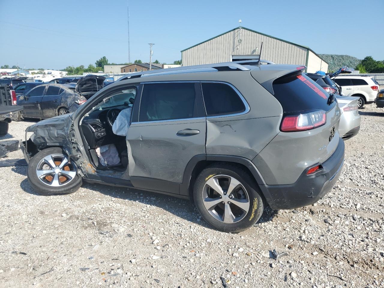 2020 Jeep Cherokee Limited Limited - Image 2