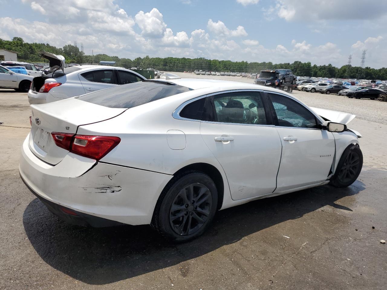 2017 Chevrolet Malibu Lt - Фото 3