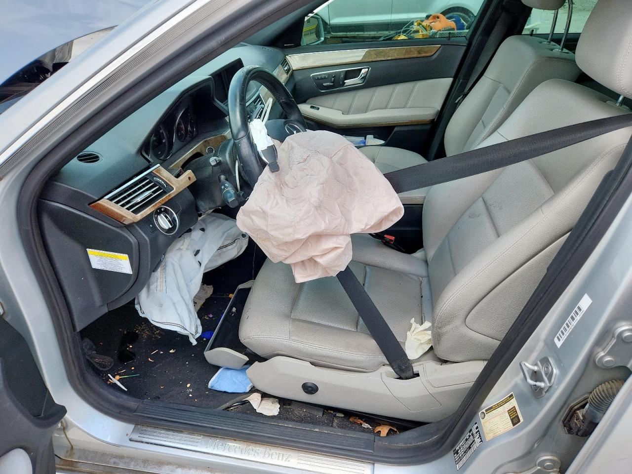 2011 Mercedes-Benz E 350 - Image 7