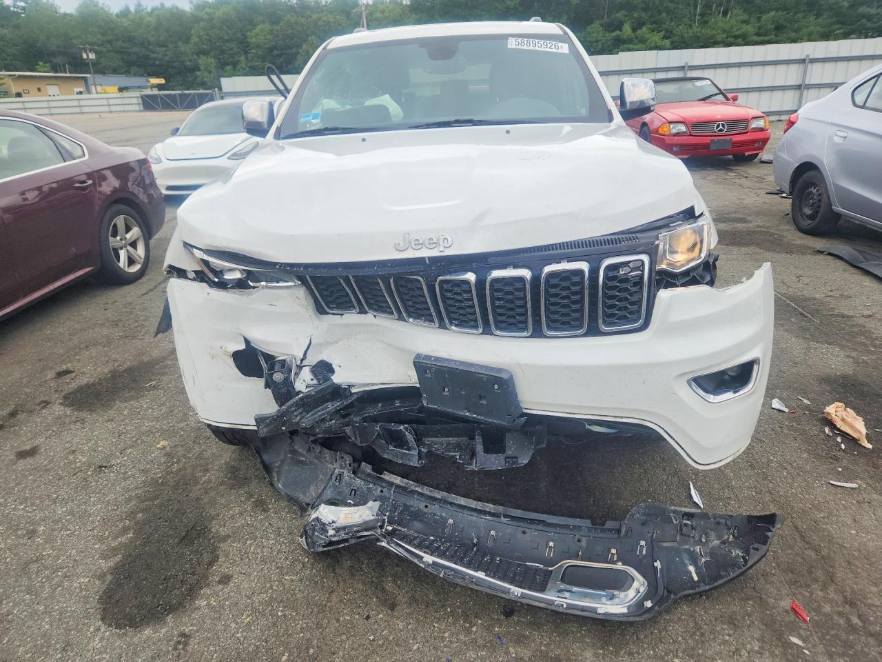 2019 Jeep Grand Cherokee Limited - Image 5
