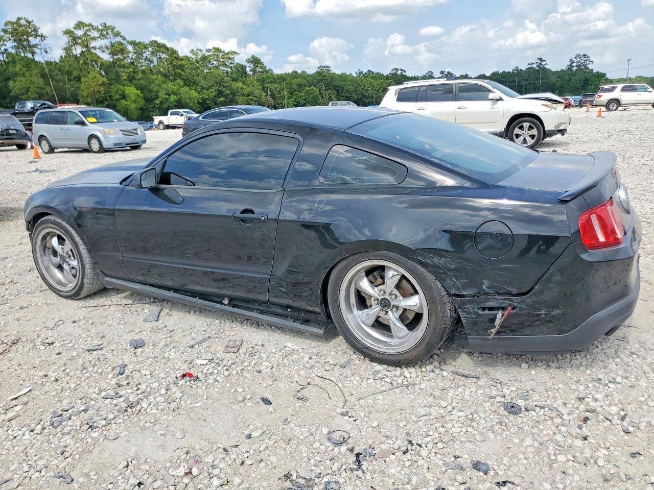 2012 Ford Mustang - Фото 2