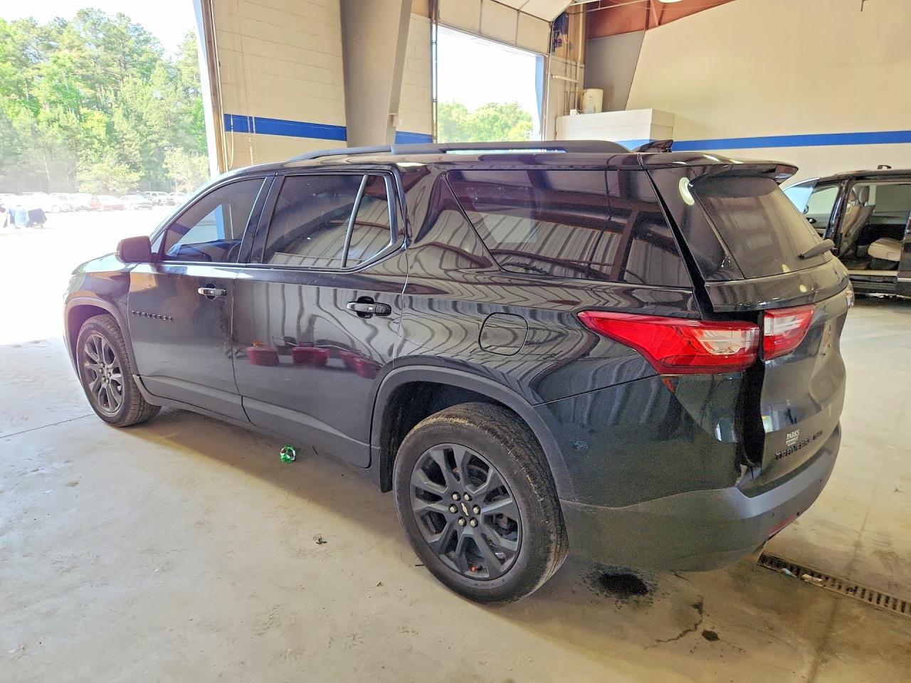 2021 Chevrolet Traverse Rs - Фото 2