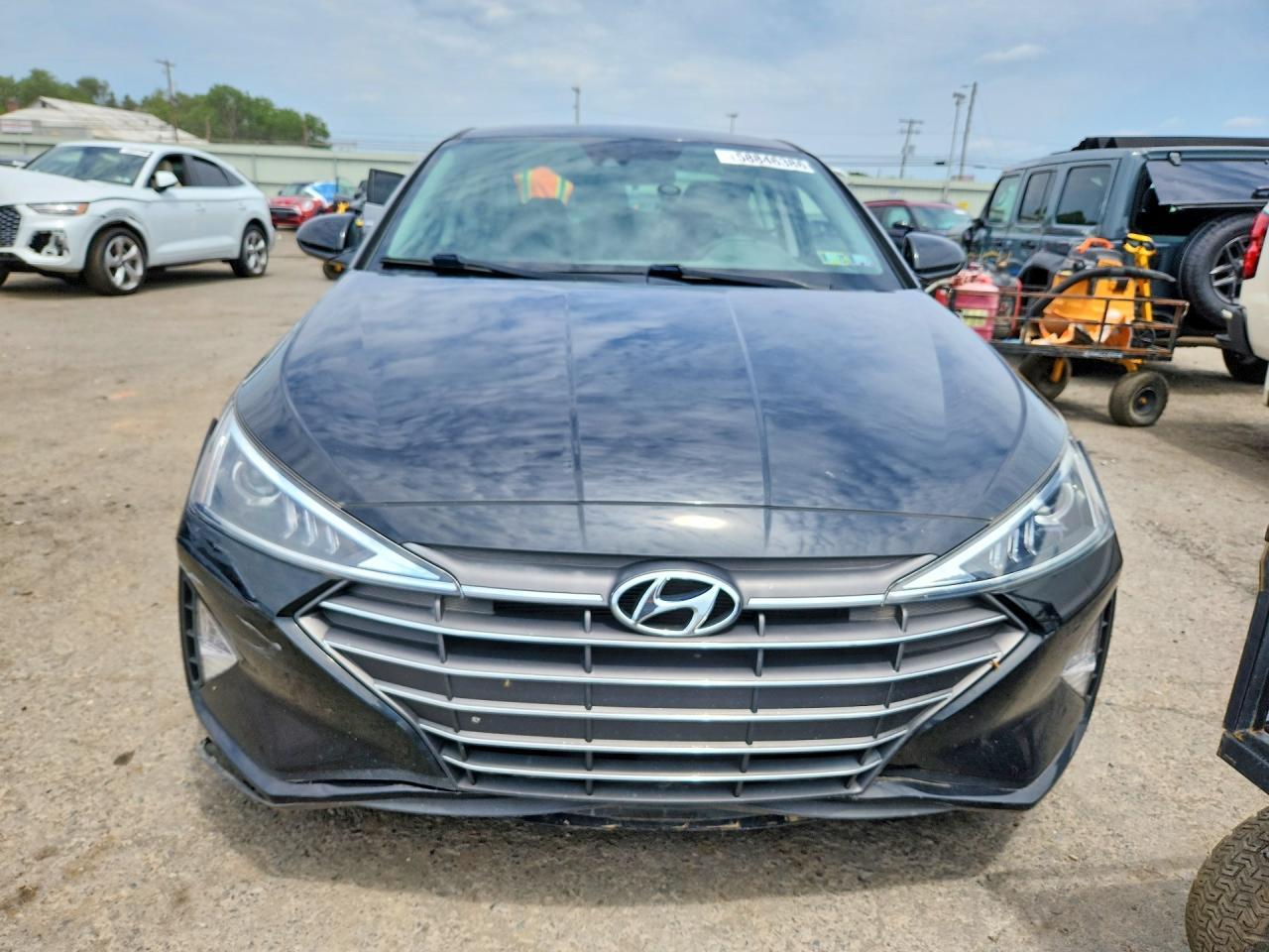 2020 Hyundai Elantra Se - Фото 5