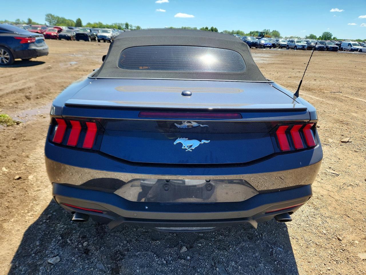 2024 Ford Mustang - Фото 6