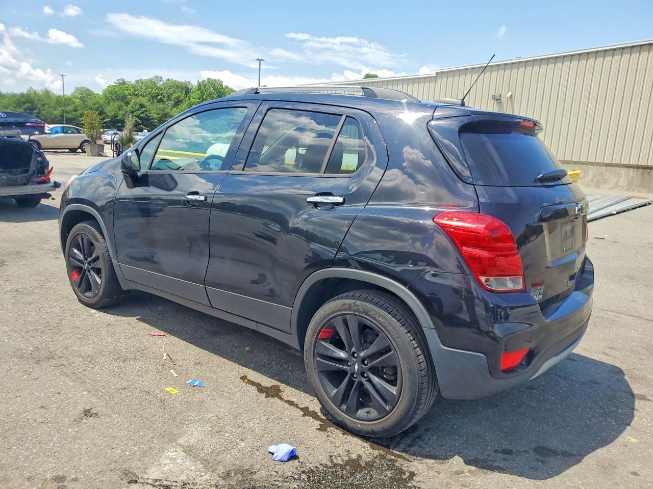 2018 Chevrolet Trax 1Lt - Фото 2
