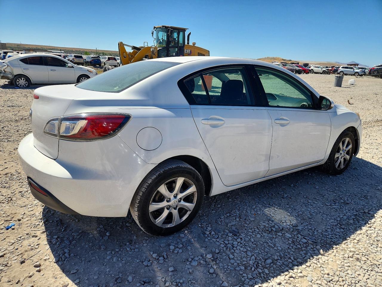 2011 Mazda 3 I - Фото 3