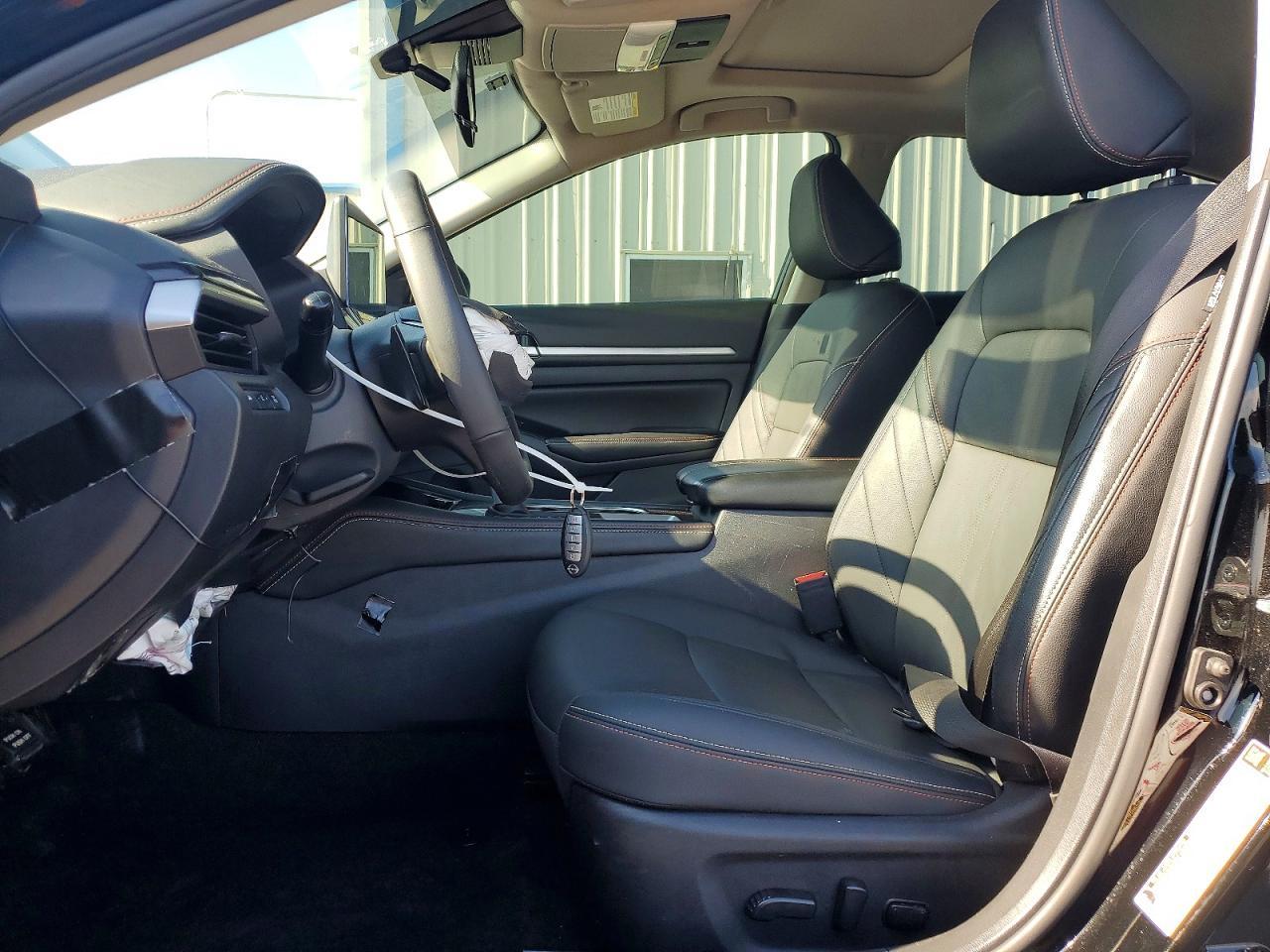 2025 Nissan Altima Sr - Фото 7