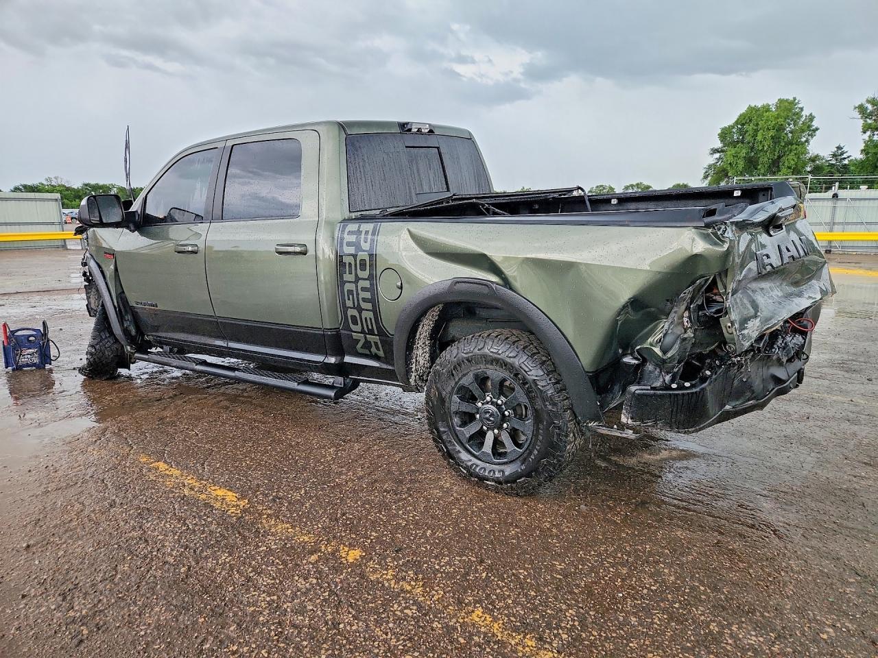 2022 Ram 2500 Powerwagon - Фото 2