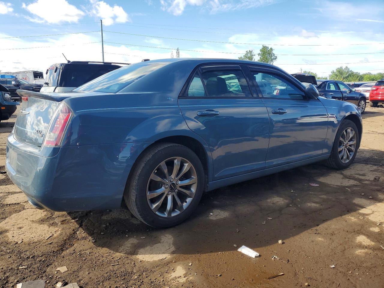 2014 Chrysler 300 S - Фото 3