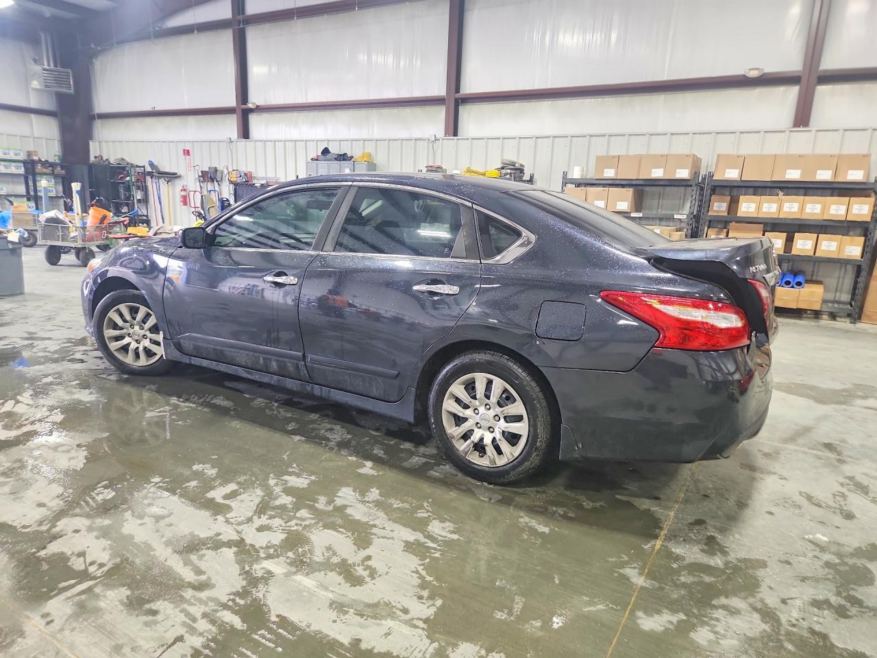 2018 Nissan Altima 2.5 S - Фото 2