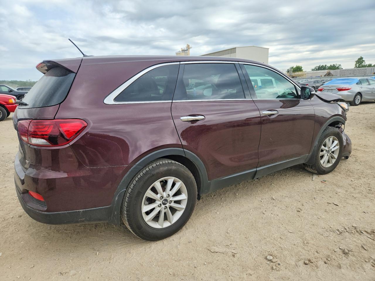 2019 Kia Sorento Lx - Image 3