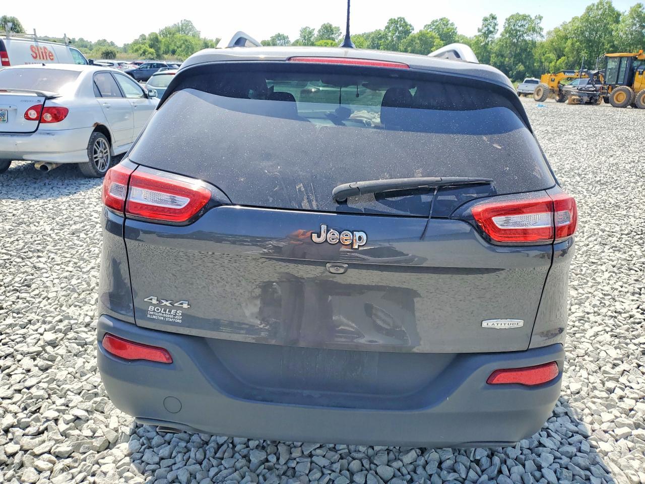 2015 Jeep Cherokee Latitude - Фото 6