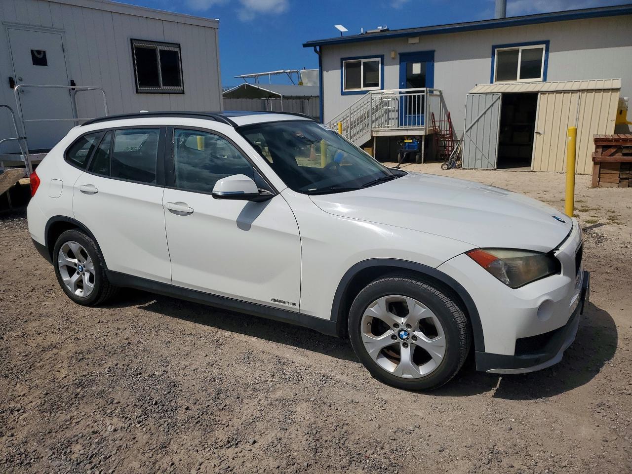 2015 BMW X1 Sdrive28I - Фото 4