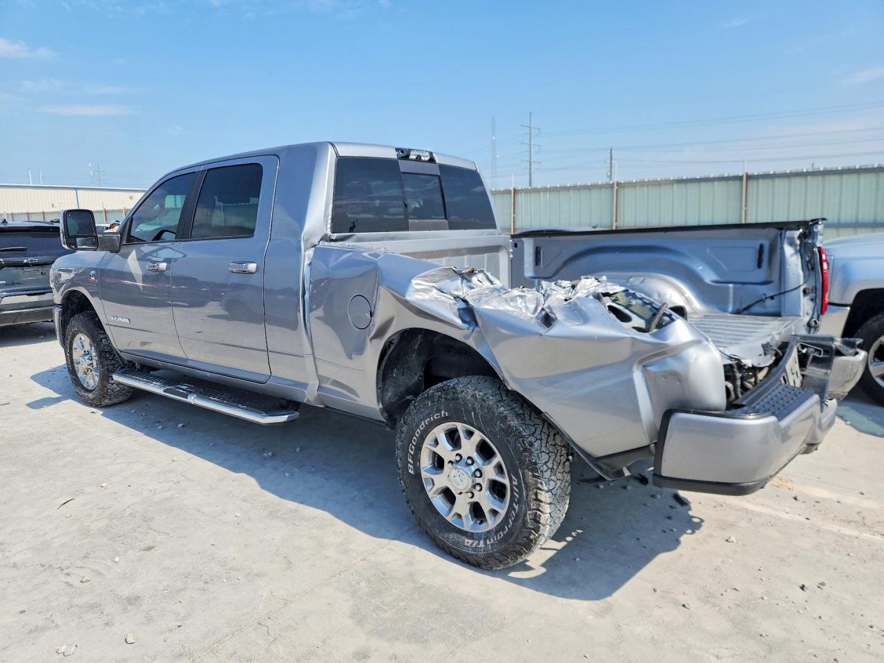 2023 Ram 2500 - Фото 2