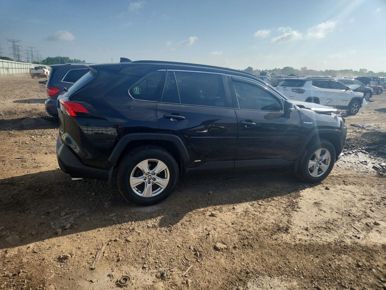 2021 Toyota Rav4 Hybrid Xle - Фото 3