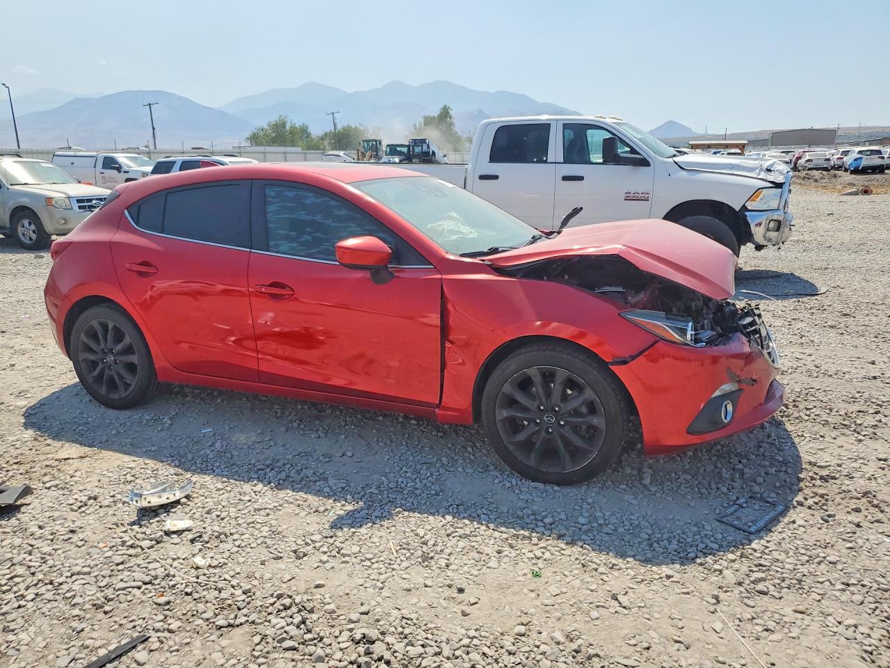 2016 Mazda 3 Grand Touring - Image 4