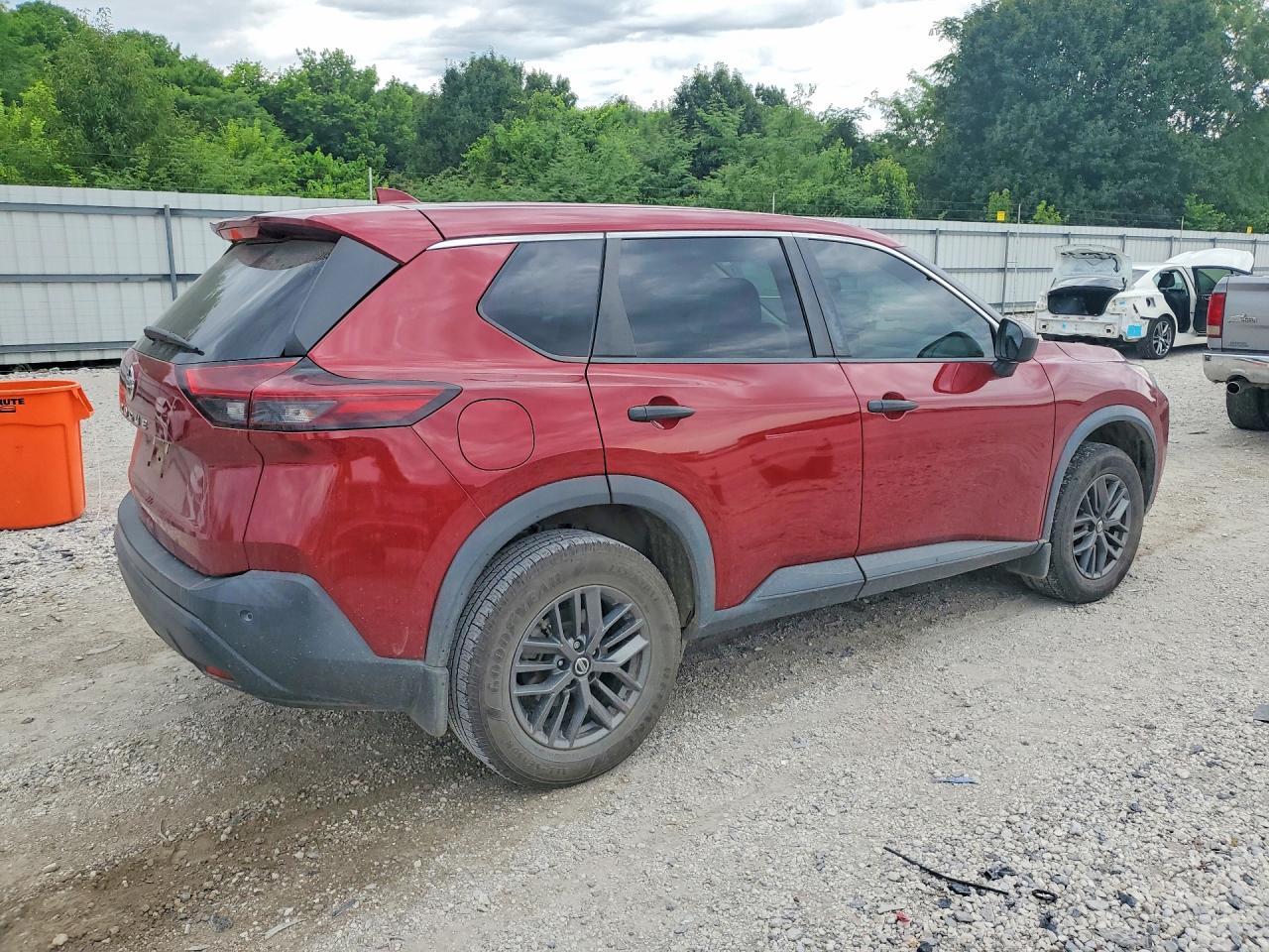 2021 Nissan Rogue S - Image 3