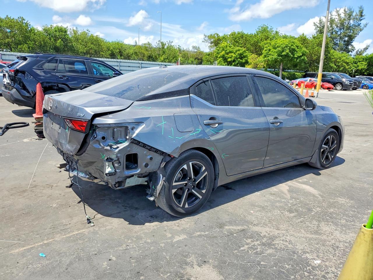 2024 Nissan Sentra Sv - Image 3