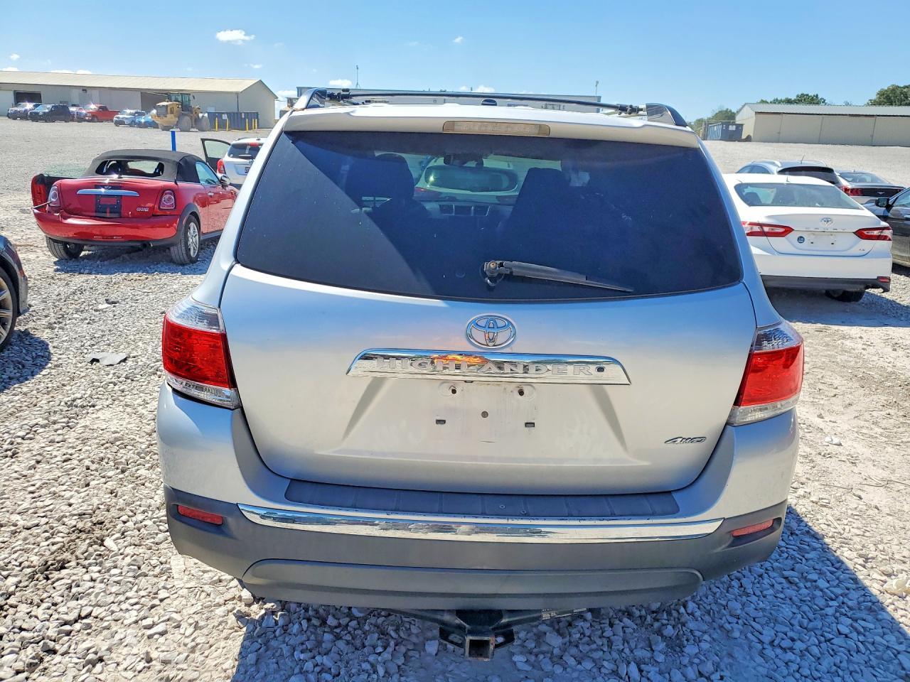 2011 Toyota Highlander Limited - Image 6