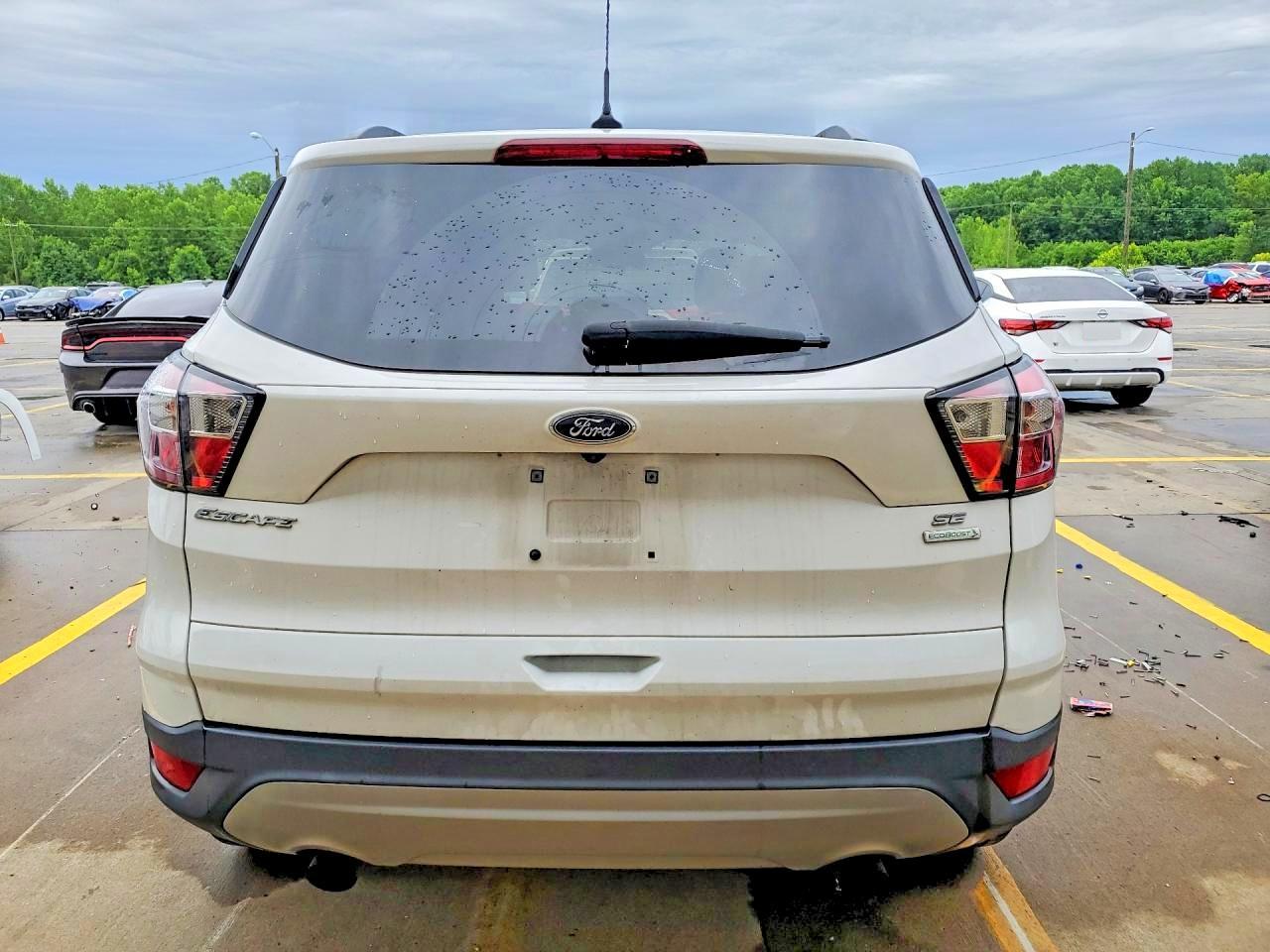 2018 Ford Escape Se - Фото 6