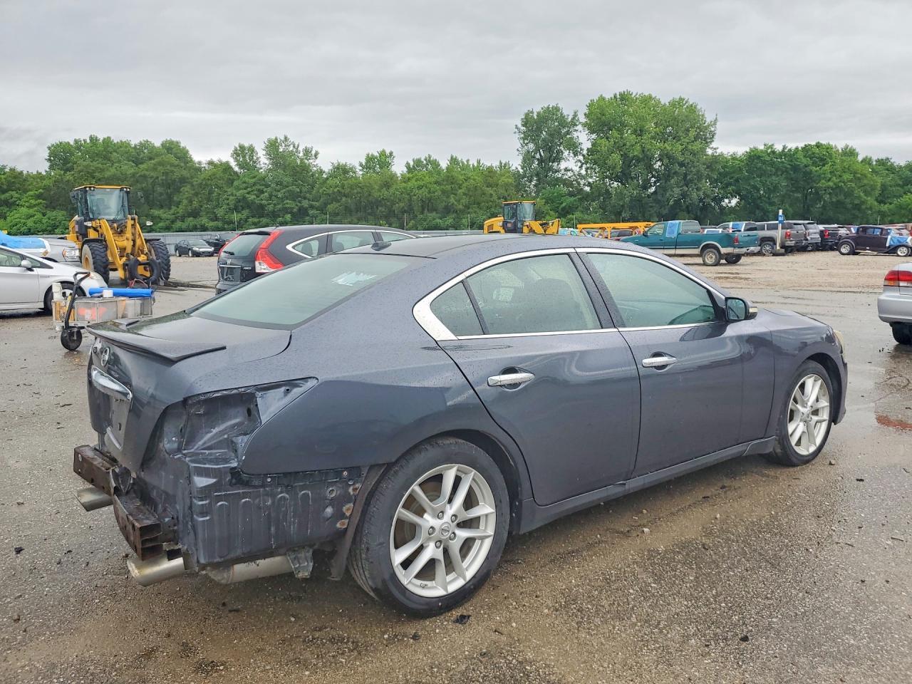 2009 Nissan Maxima 3.5 S - Фото 3