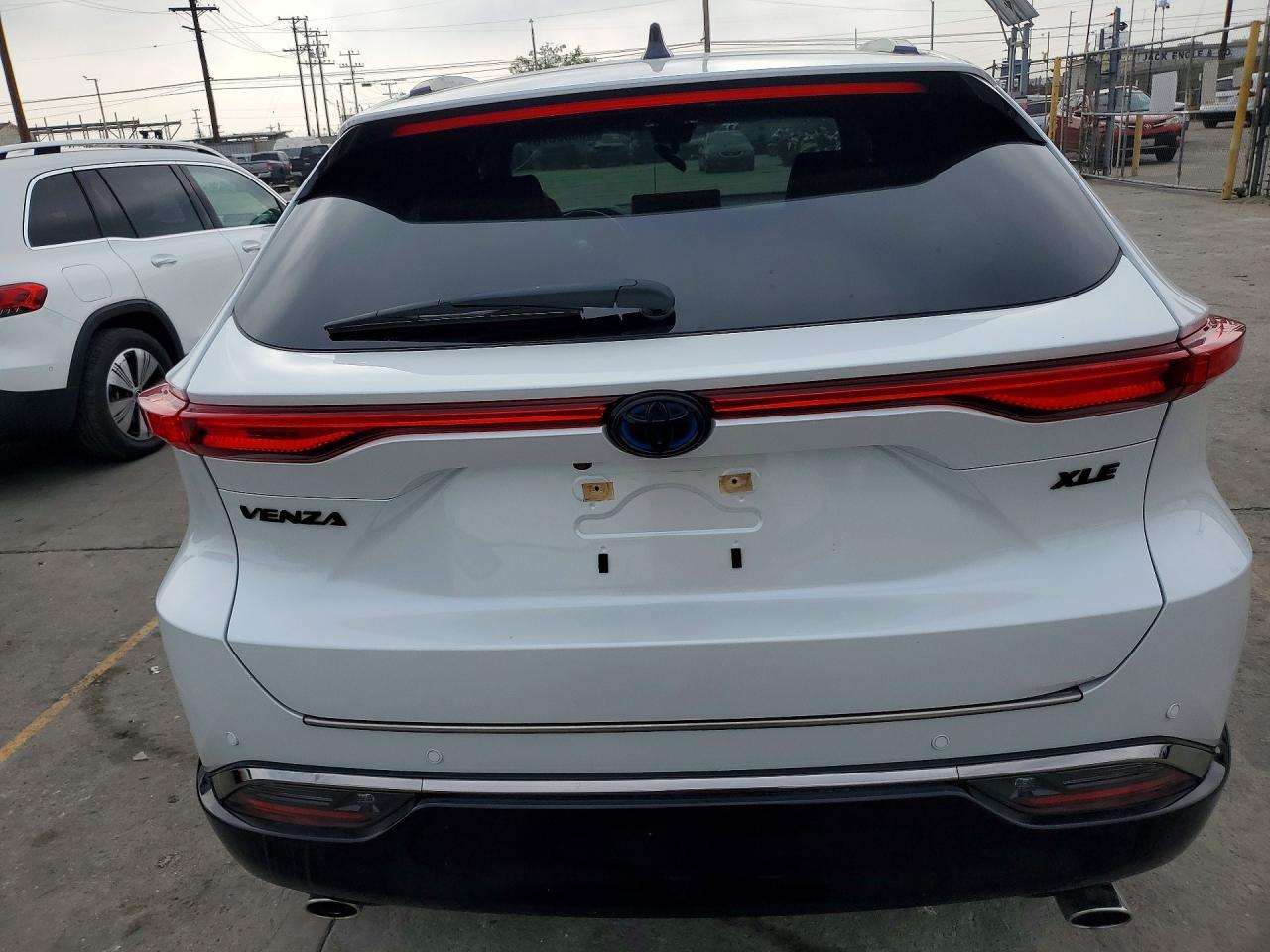 2024 Toyota Venza Nightshade Edition - Фото 6
