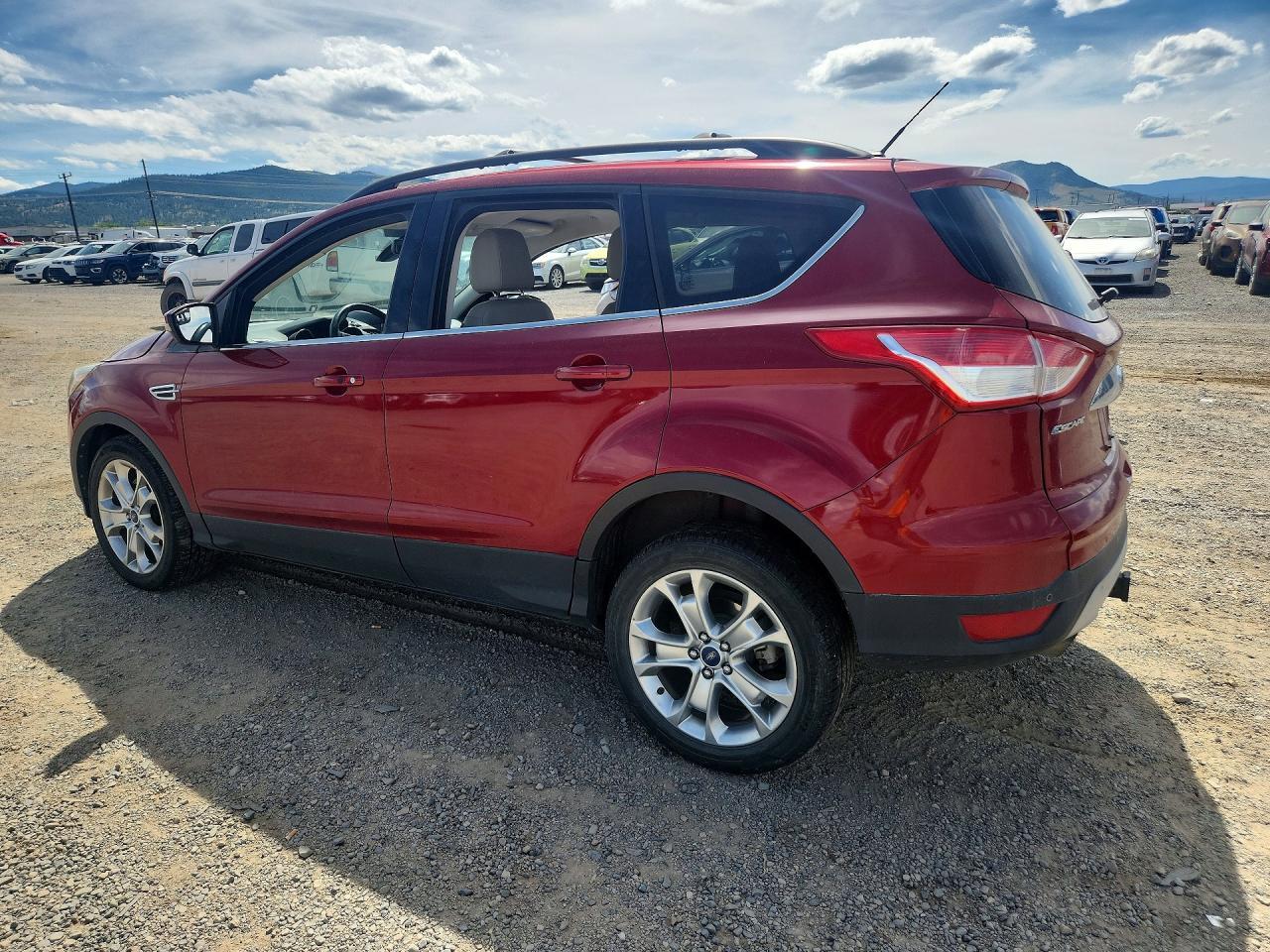 2013 Ford Escape Sel - Фото 2