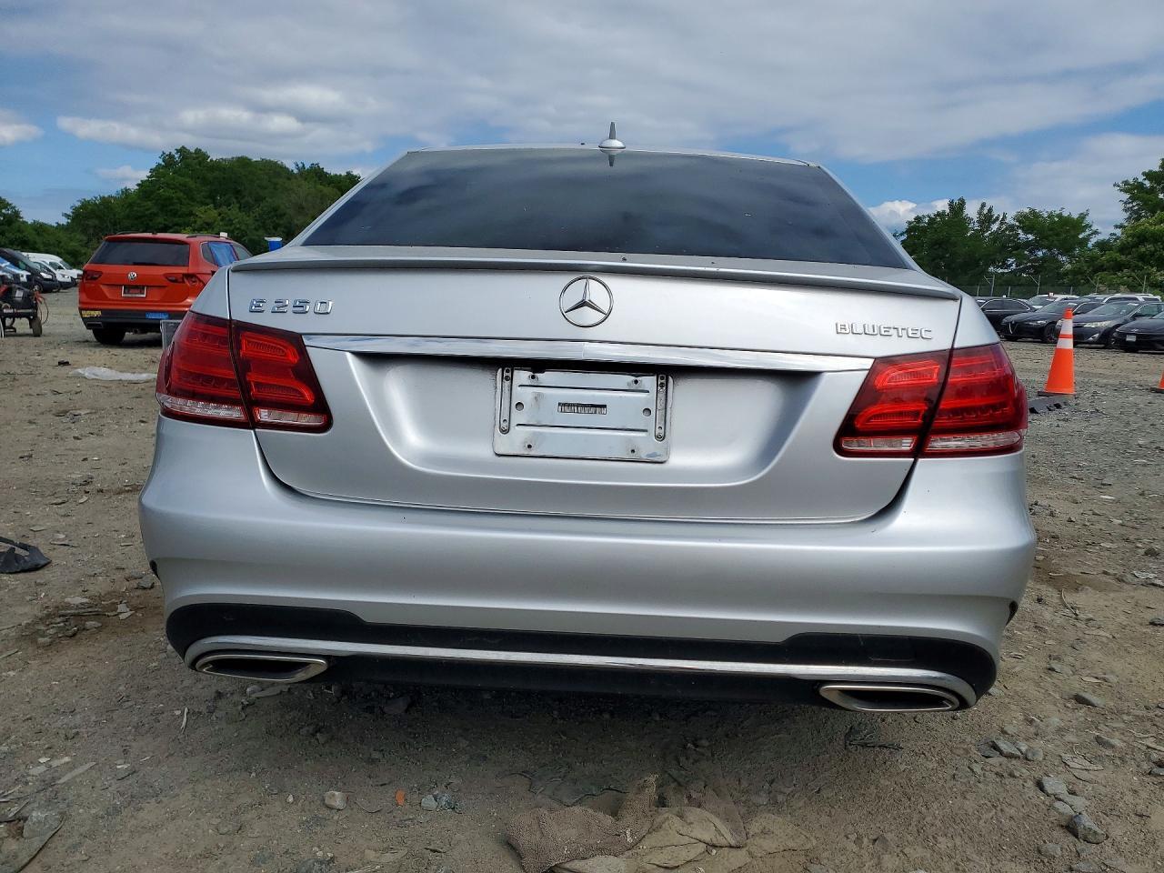 2014 Mercedes-Benz E 250 Bluetec - Фото 6