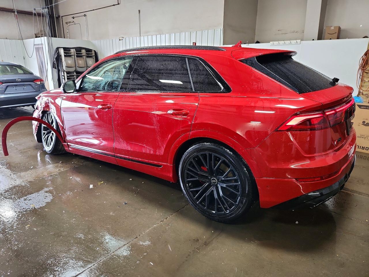 2024 Audi Sq8 Prestige - Image 2