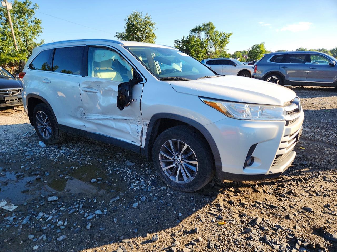 2019 Toyota Highlander Hybrid Xle - Фото 4