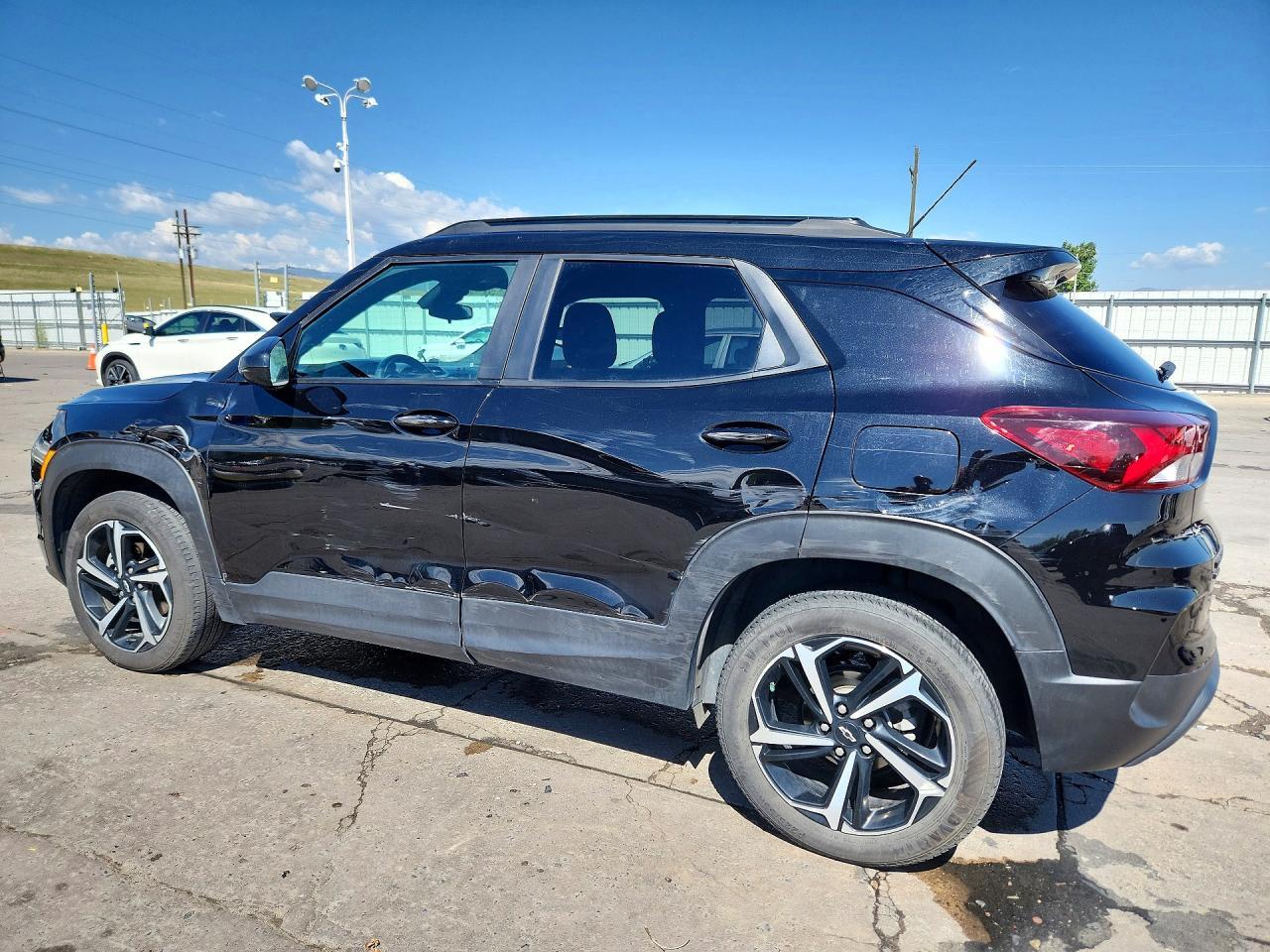 2023 Chevrolet Trailblazer Rs - Image 2