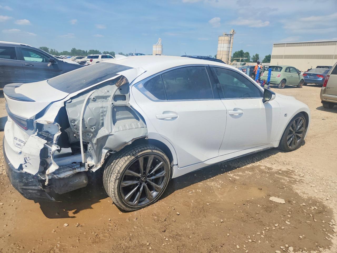 2023 Lexus Is 350 F Sport - Фото 3