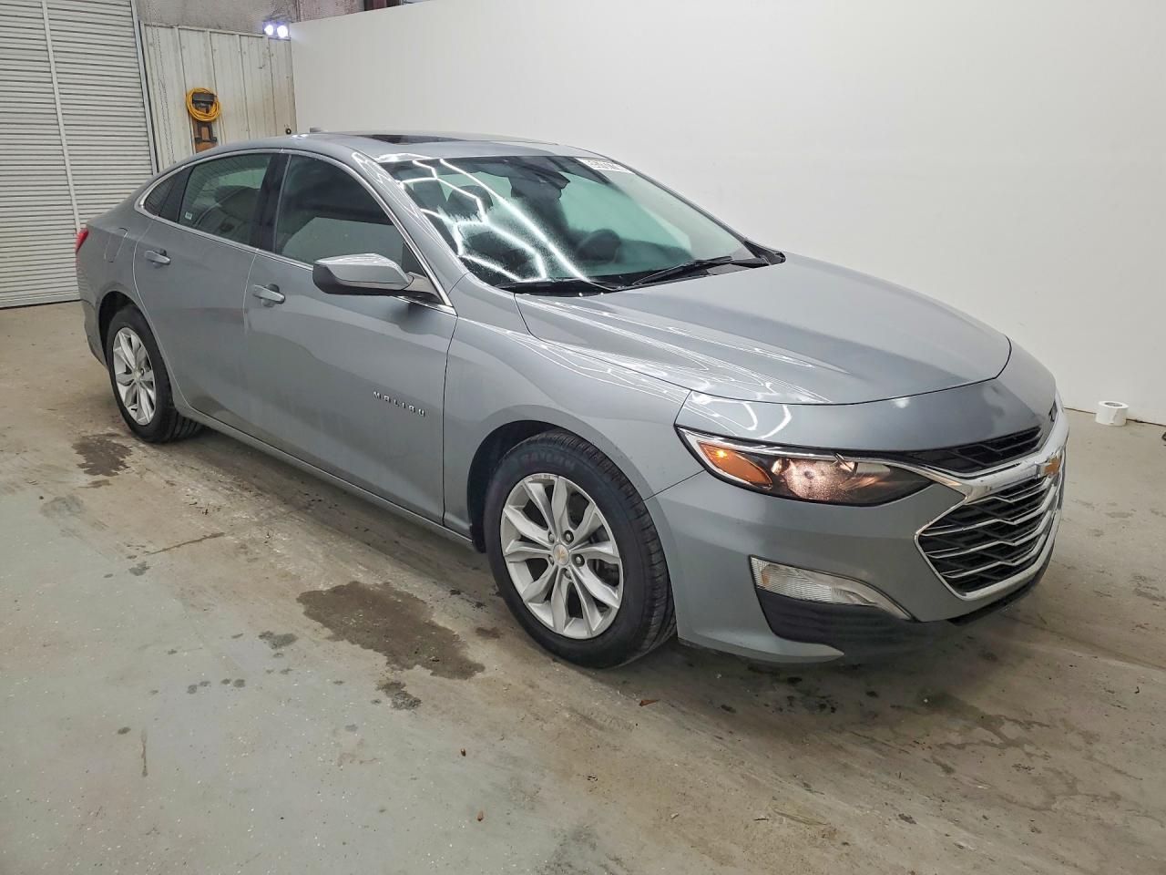 2024 Chevrolet Malibu Lt - Image 4