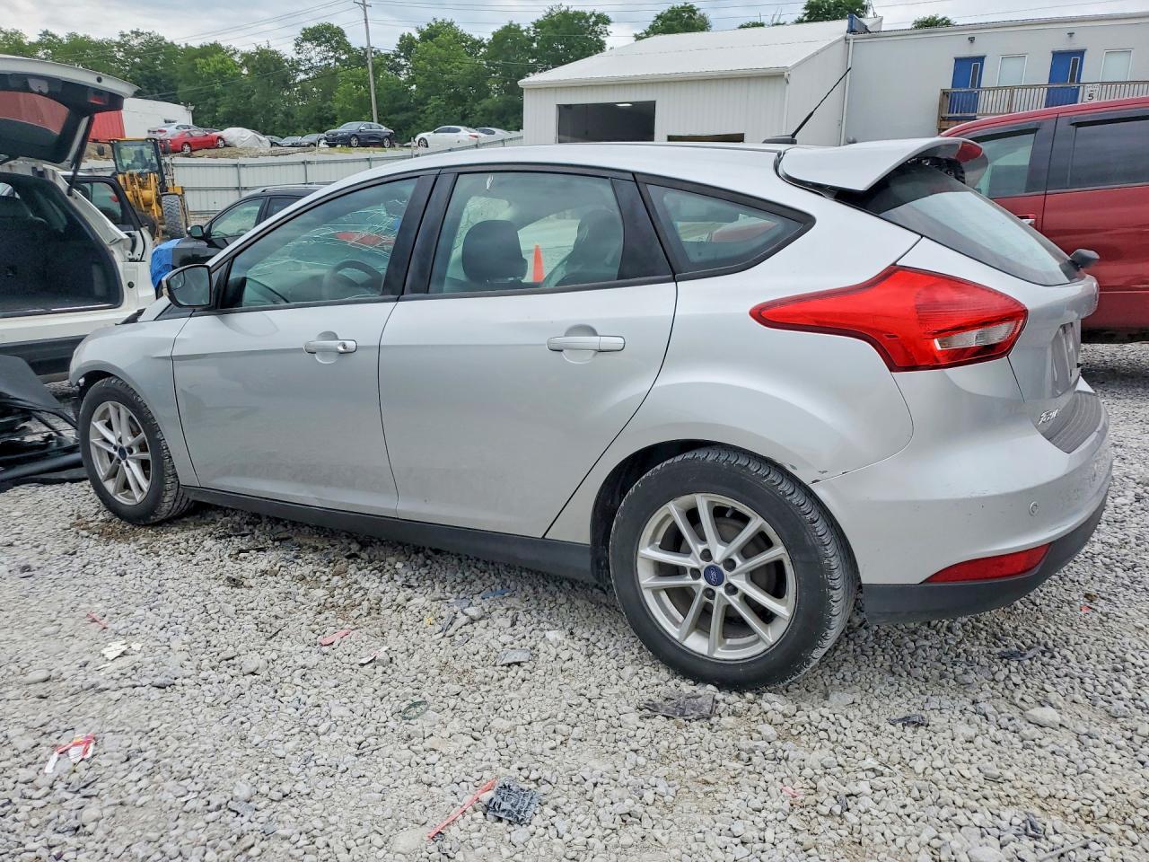 2015 Ford Focus Se - Фото 2