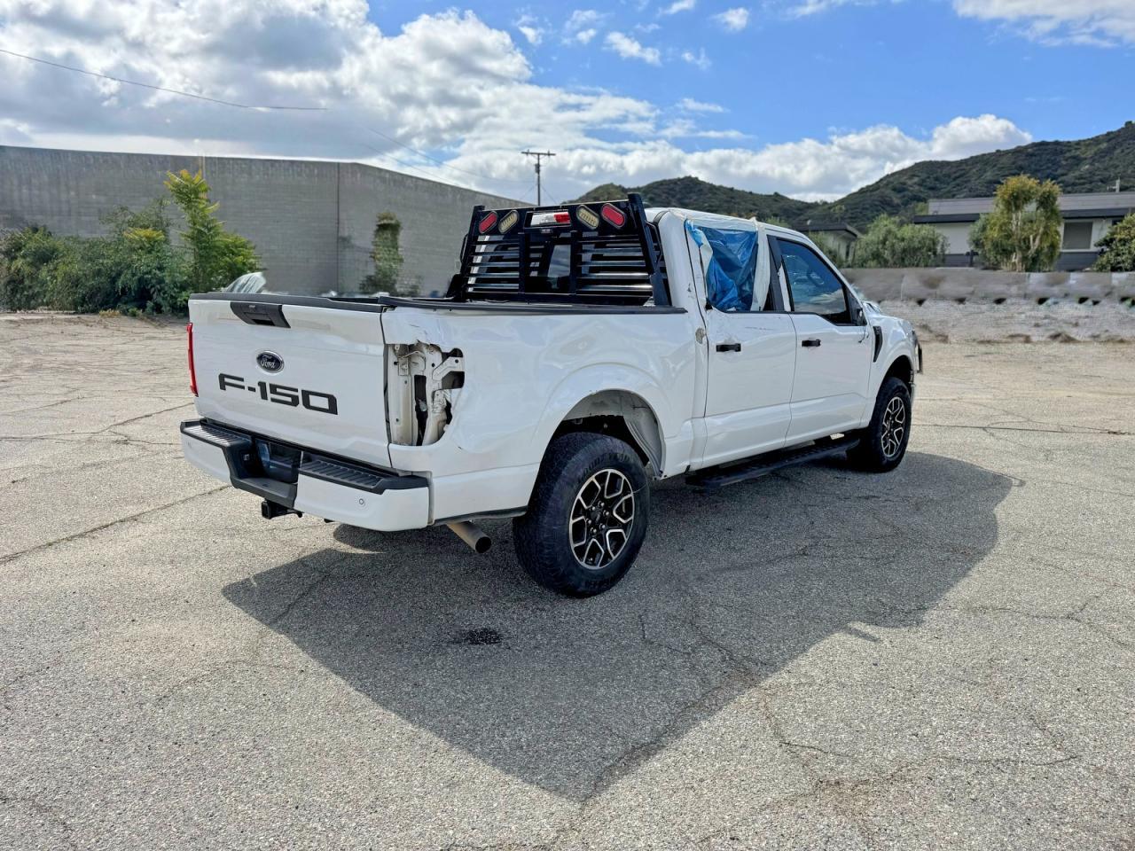2023 Ford F150 Supercrew - Фото 4