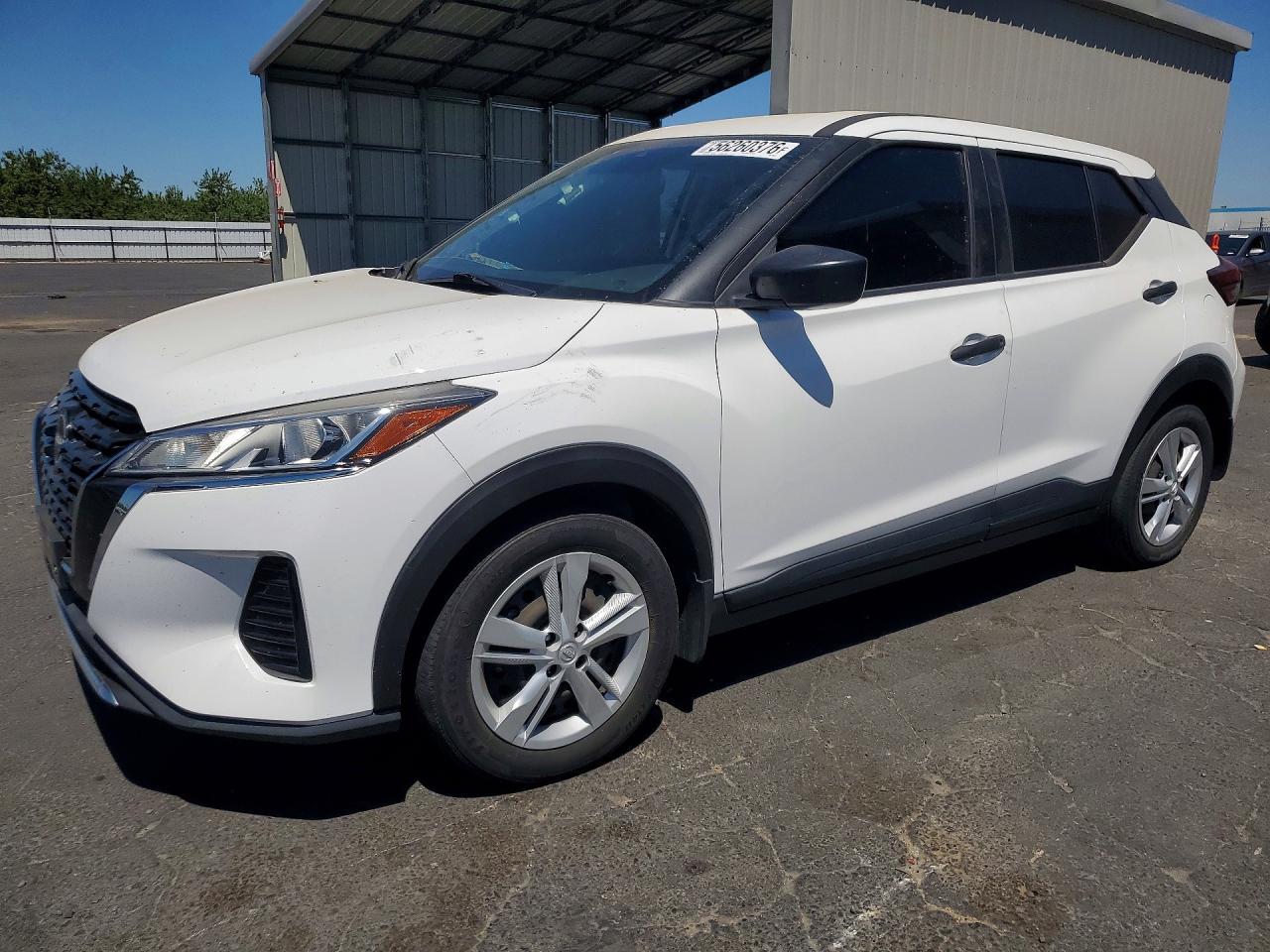2022 Nissan Kicks S