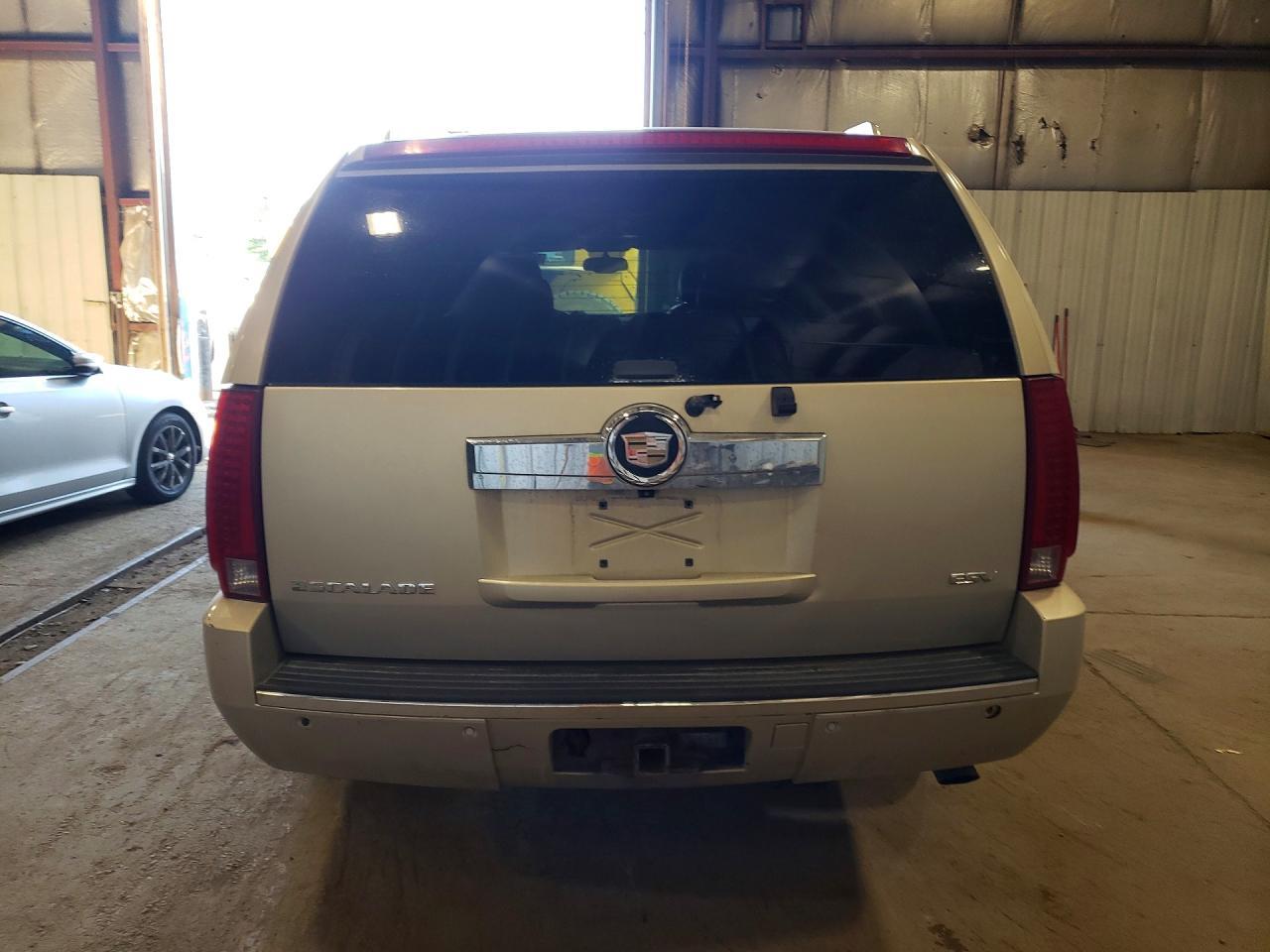2007 Cadillac Escalade Esv - Image 6