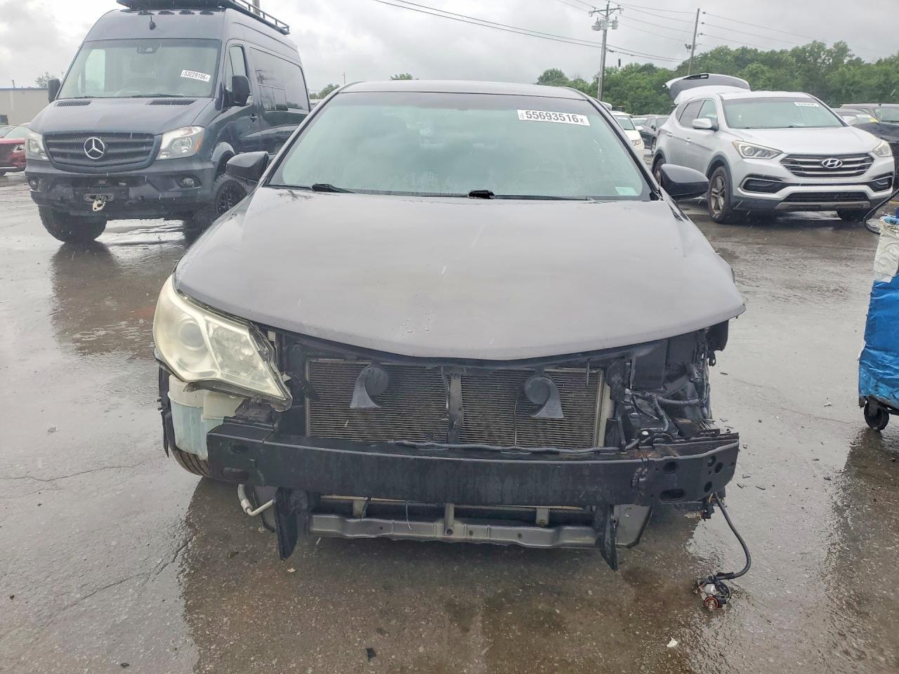 2014 Toyota Camry Le - Фото 5