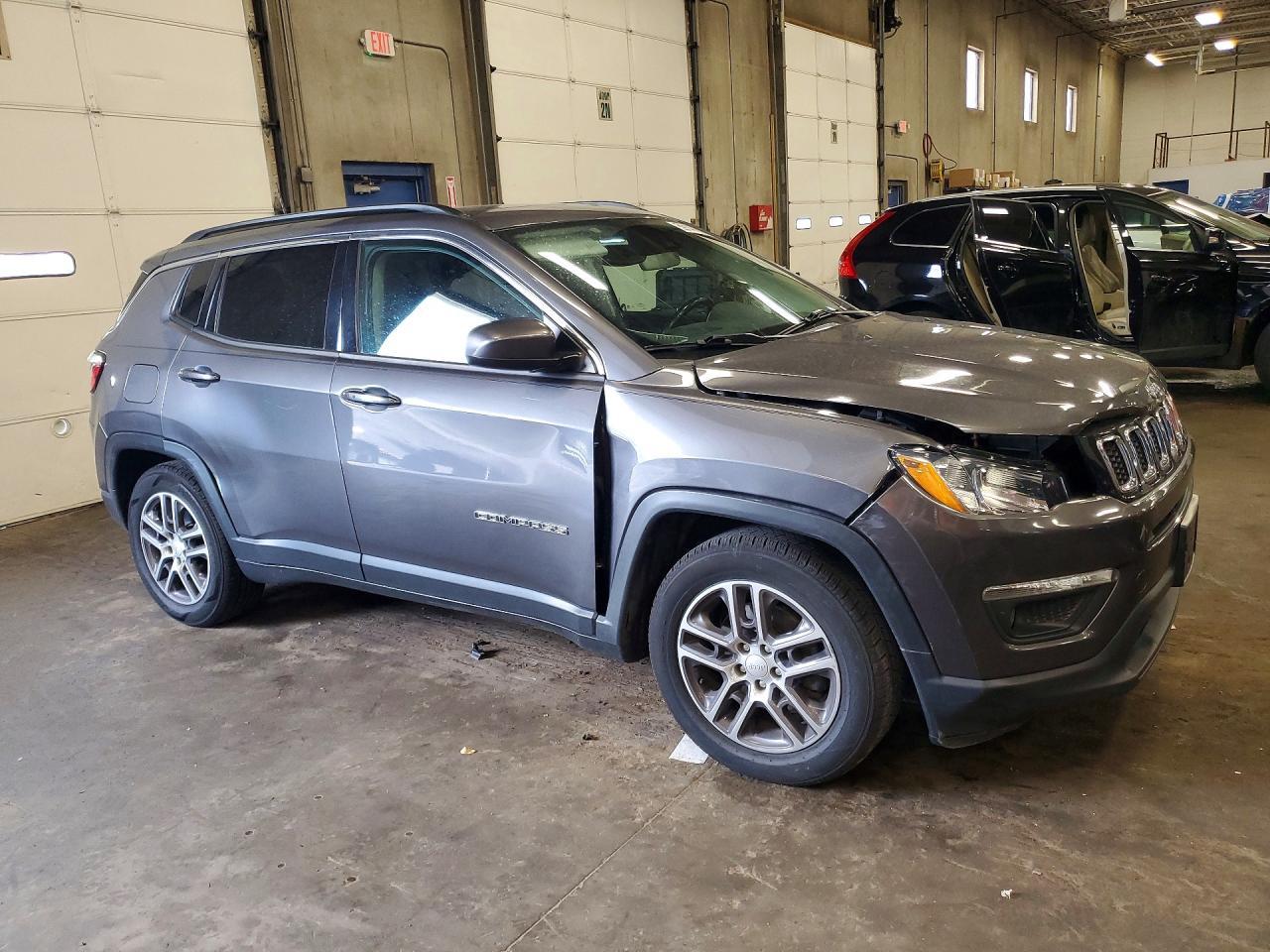 2020 Jeep Compass Latitude - Фото 4